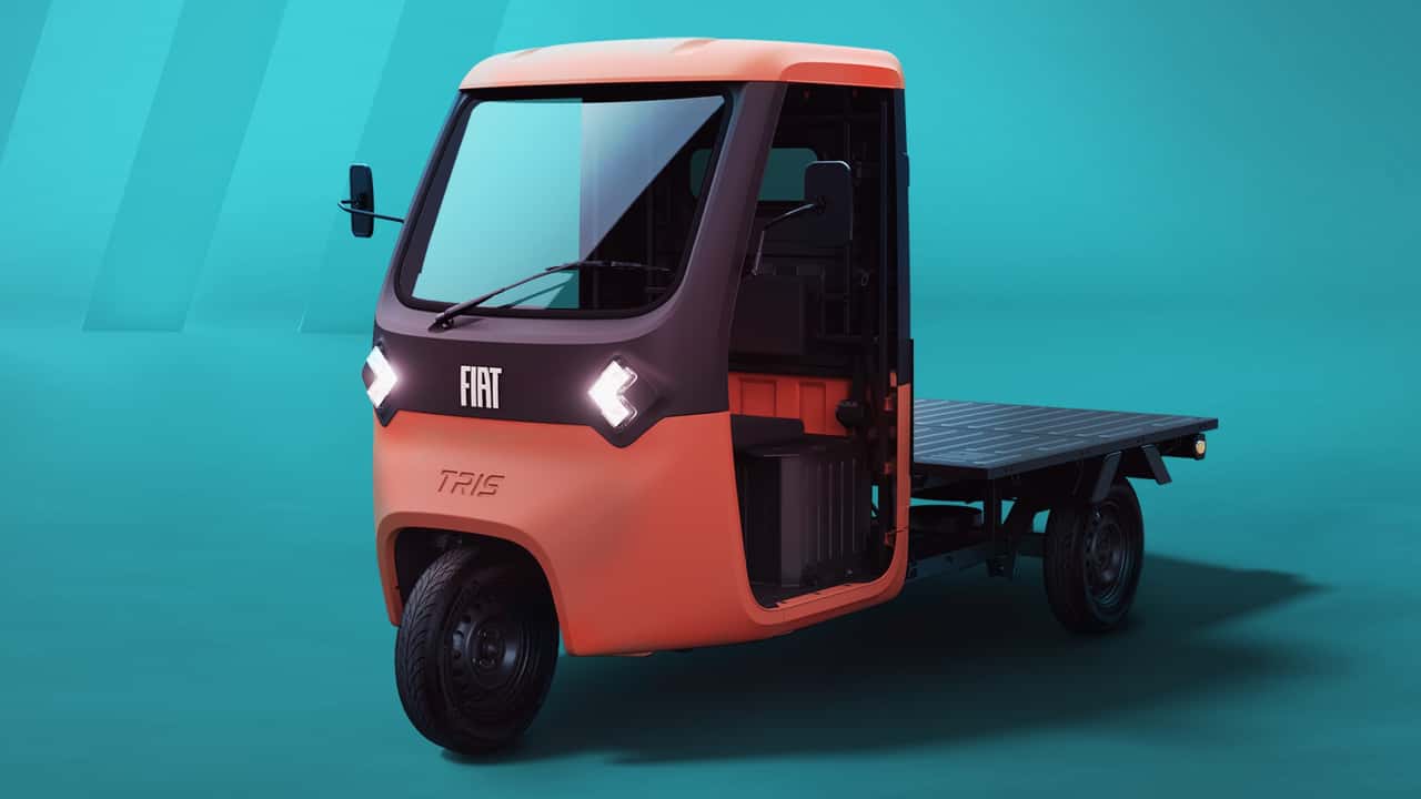 Stellantis Pro One eletriza o Salão de Bruxelas com TRIS e CustomFit