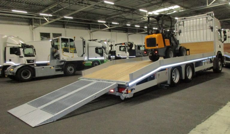 Scania G500 6×2: A potência a serviço do transporte de máquinas