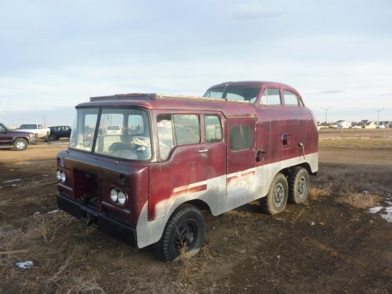 À descoberta de um motorhome improvisado para o apocalipse