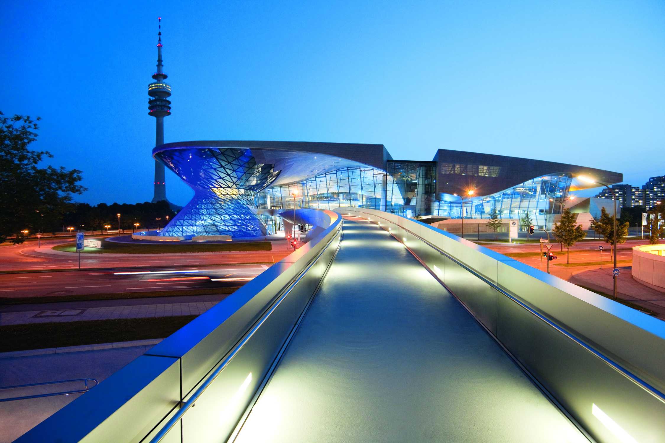 A Evolu&ccedil;&atilde;o do BMW Welt: Um Centro Cultural em Munique