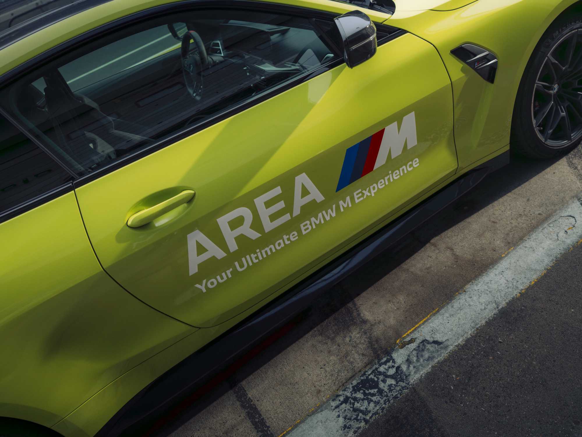 AREA M: O Novo Horizonte da BMW M para os Entusiastas do Desempenho