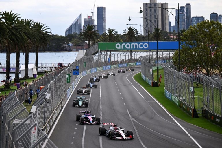 Grande Prêmio da Austrália 2026: Vitória de Verstappen, mas a Luta pelo Tí…