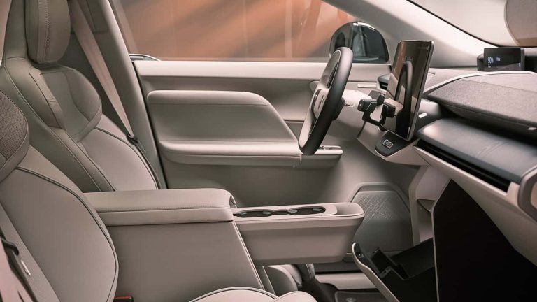 Volvo EX60: Um cinto de segurança que redefine a proteção dos ocupantes