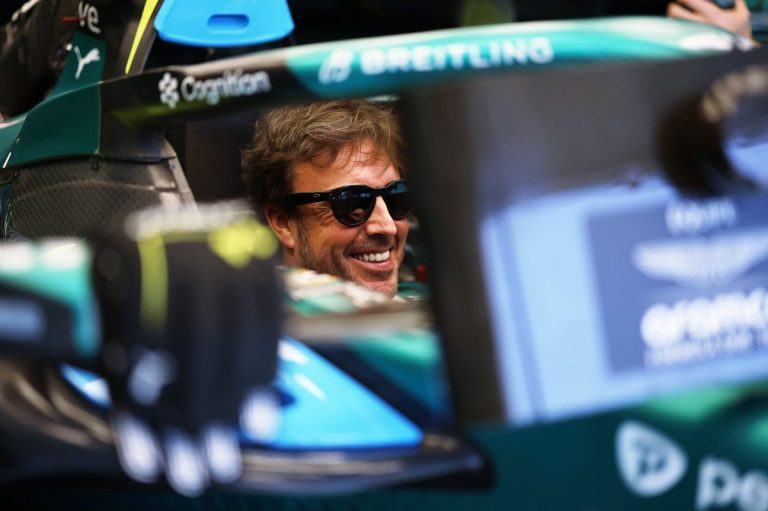 Alonso, 44 anos, ignora dúvidas sobre performance na F1: "Sou o melhor…