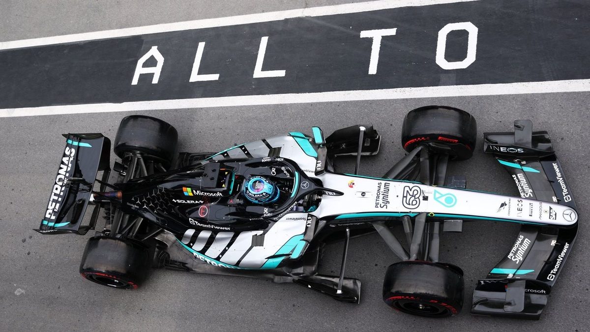 F1 2026: Mercedes surpreende com novato na pole no Canadá, ao lado de…