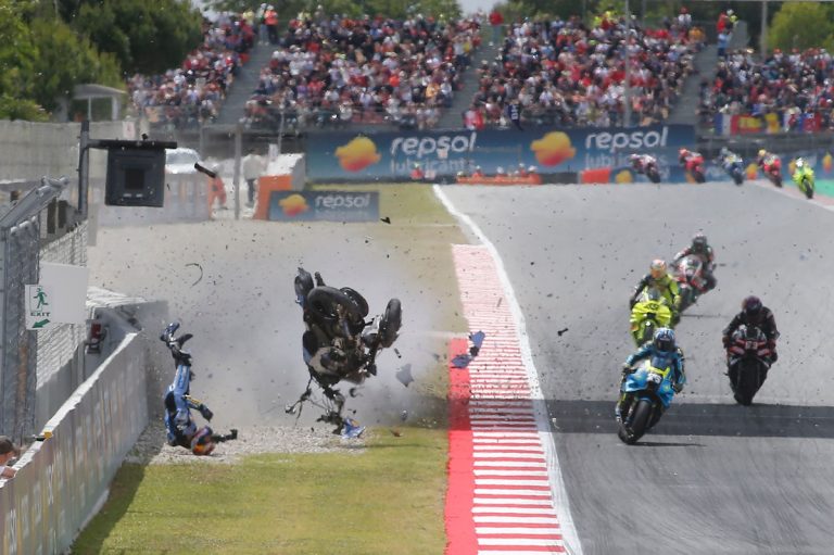 Marc Márquez chocado com quedas em Barcelona: "Tivemos muita sorte"