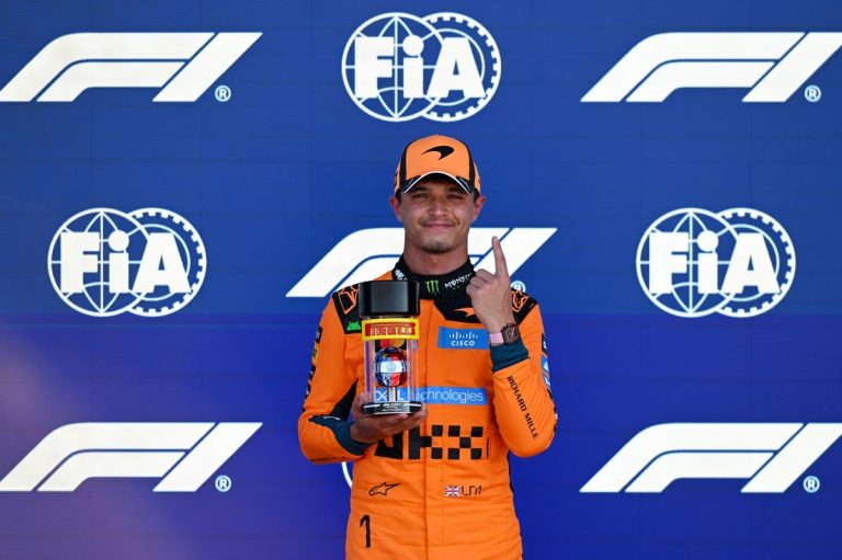 Norris larga na pole do sprint em Miami e coloca a McLaren em destaque