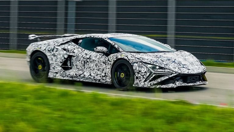 Lamborghini Revuelto SV: clientes VIP terão primeiro contato com a nova…
