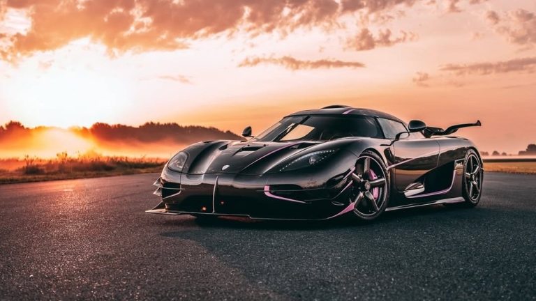 Koenigsegg "roubada" reaparece e vai a leilão com lance inicial milionário