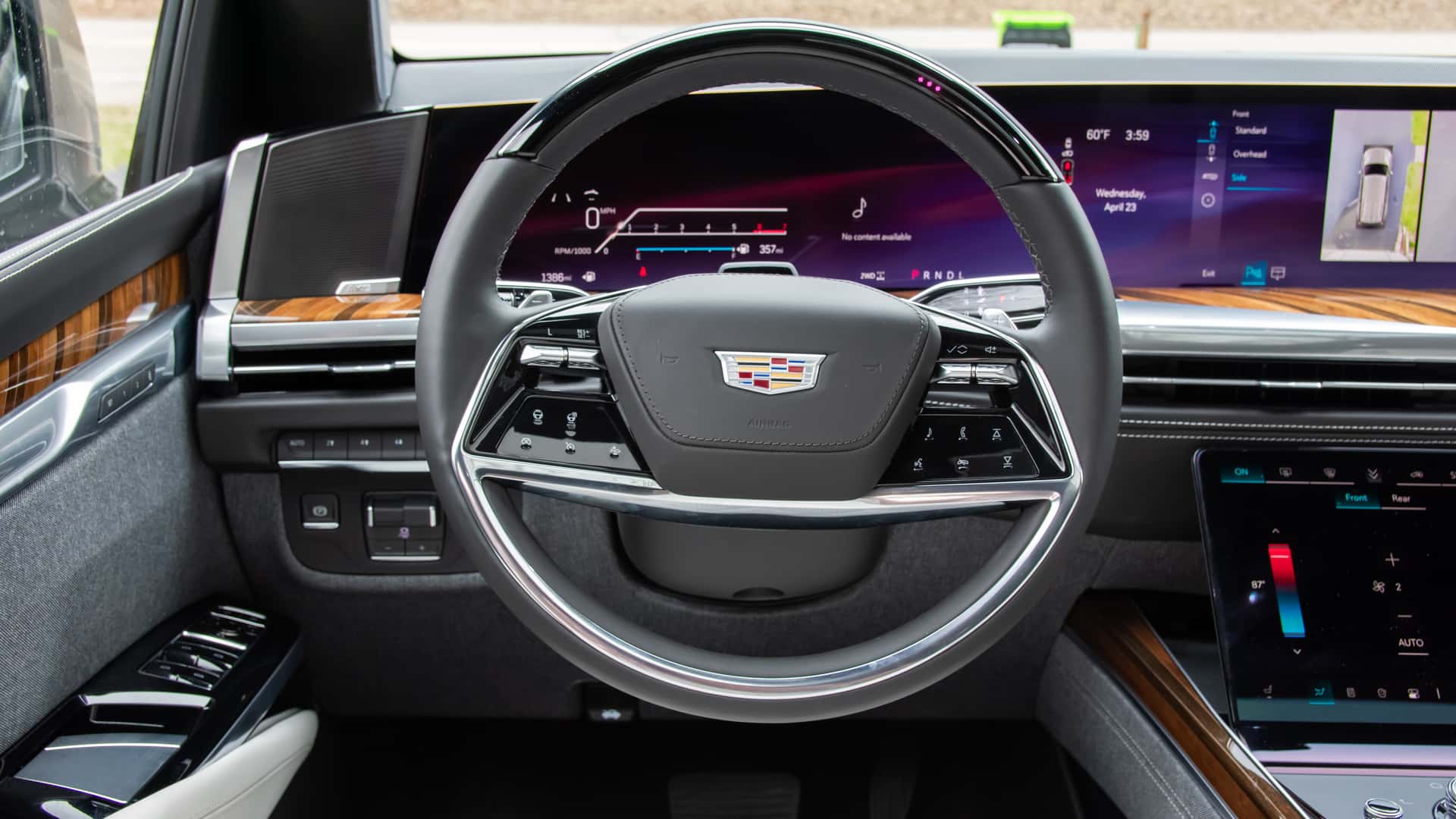 2025 Cadillac Escalade Platinum Review