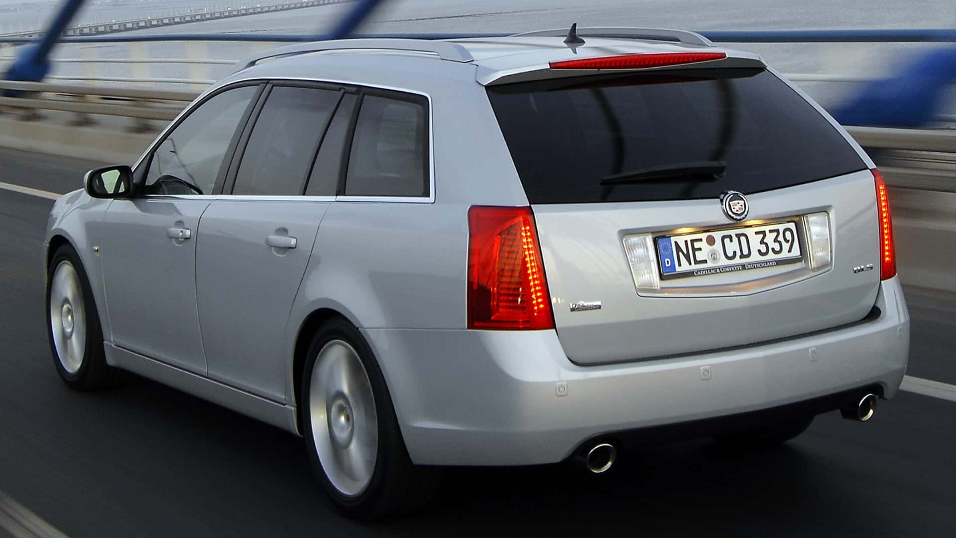 Cadillac Bls O Saab De Luxo Feito Para A Europa