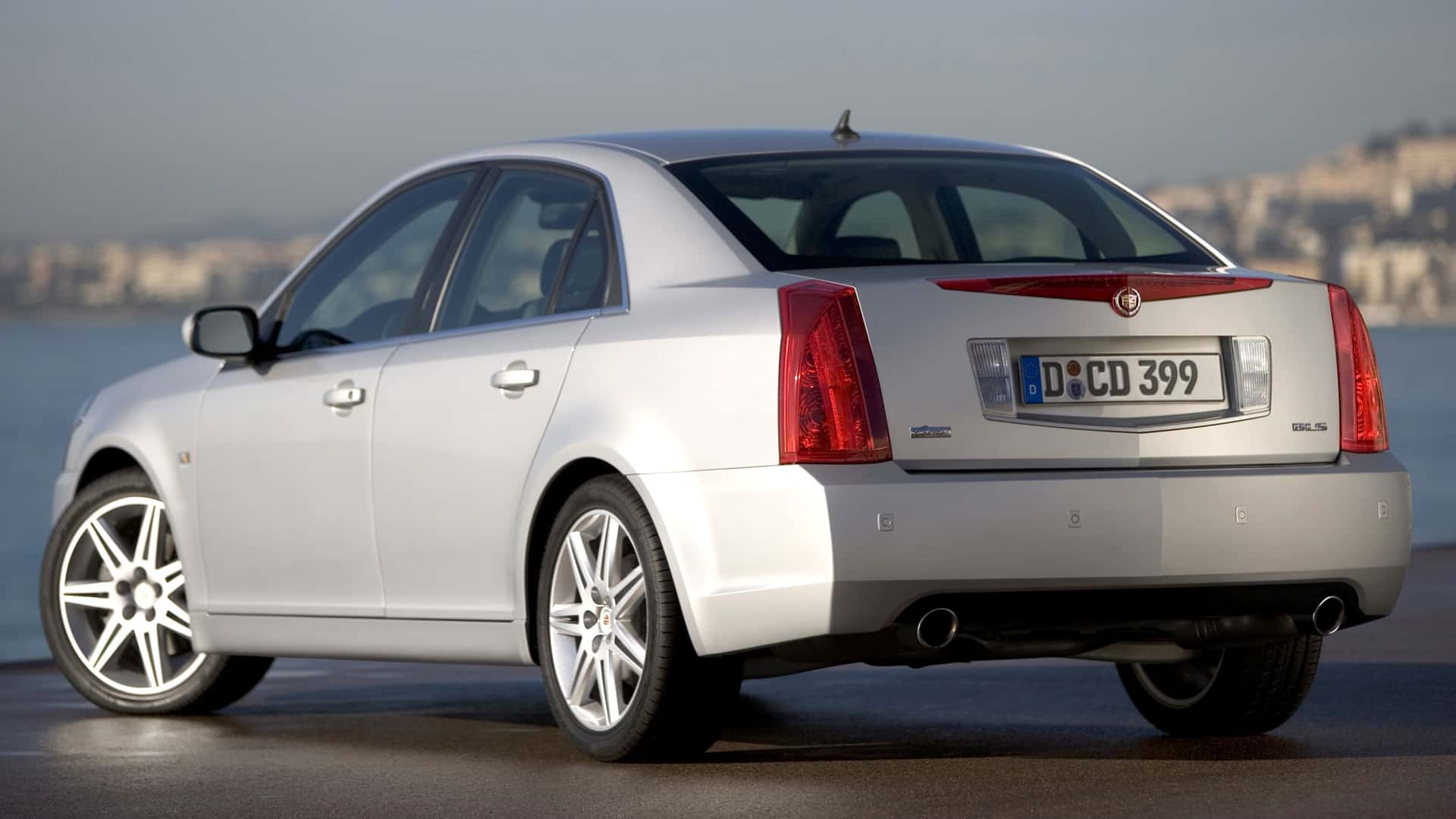Cadillac Bls O Saab De Luxo Feito Para A Europa