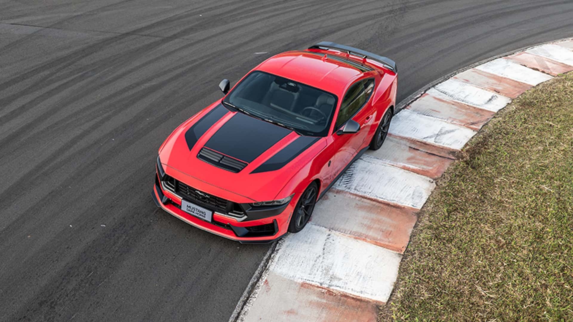 Ford Mustang Dark Horse Br
