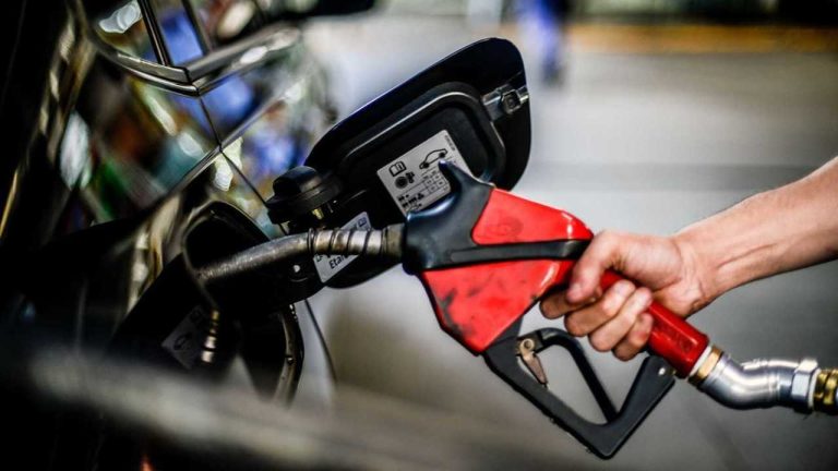 Gasolina com 32% de Etanol: Seu Carro Vai Sentir? Entenda os Impactos